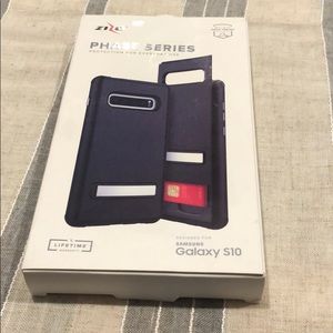 Samsung Galaxy S10 black case
